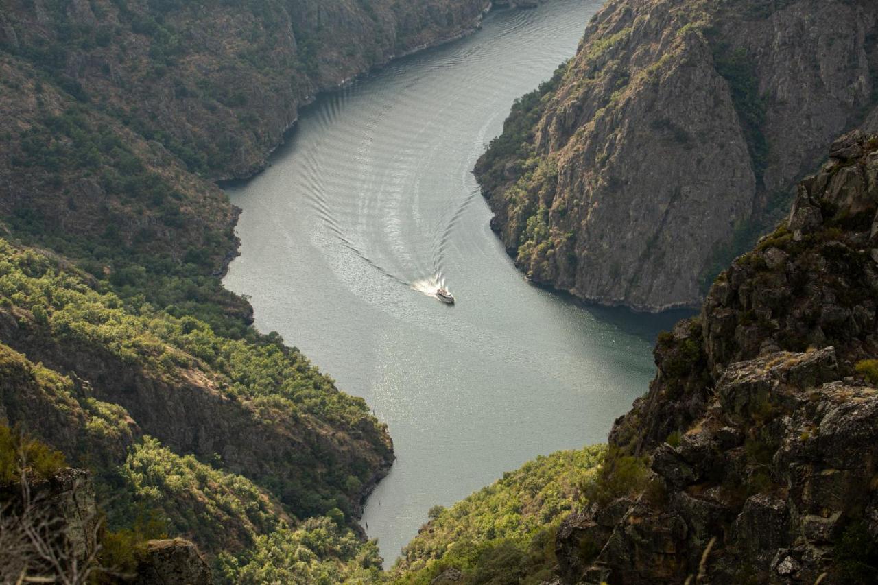 Alojamiento Turistico Caxide Parada De Sil Ribeira Sacra Eksteriør billede