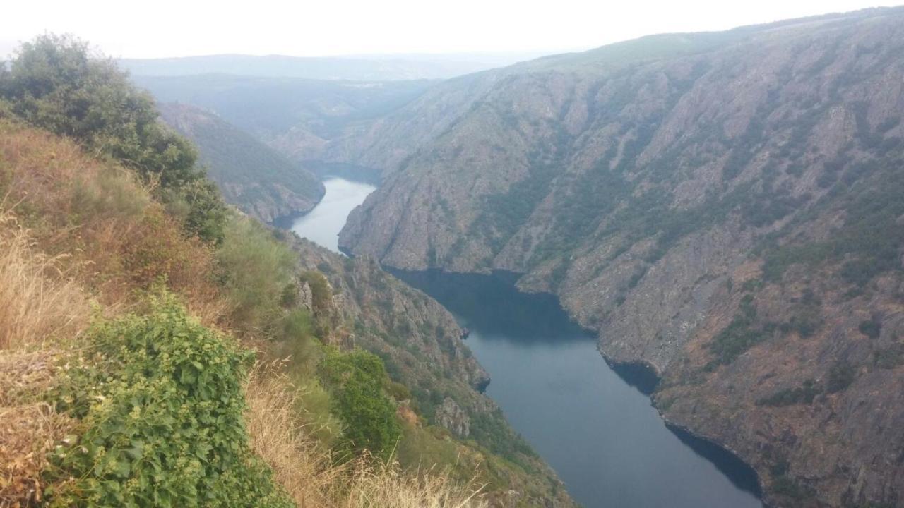 Alojamiento Turistico Caxide Parada De Sil Ribeira Sacra Eksteriør billede